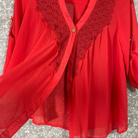 Charming Charlie Women’s Red One Button Flowy Boho Top - Size Small - Lace Trim - Picture 3 of 7